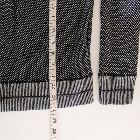 Margaret OLeary Womens XS Black Cotton Pullover Embroidered Applique Sweater - Picture 7 of 8